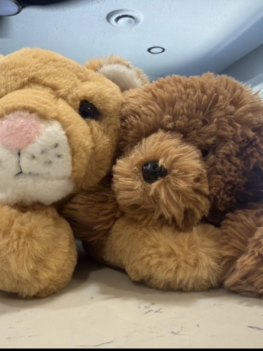 FAO Schwarz 2 laying on belly brown dog / lion Plush stuff animal Puppy